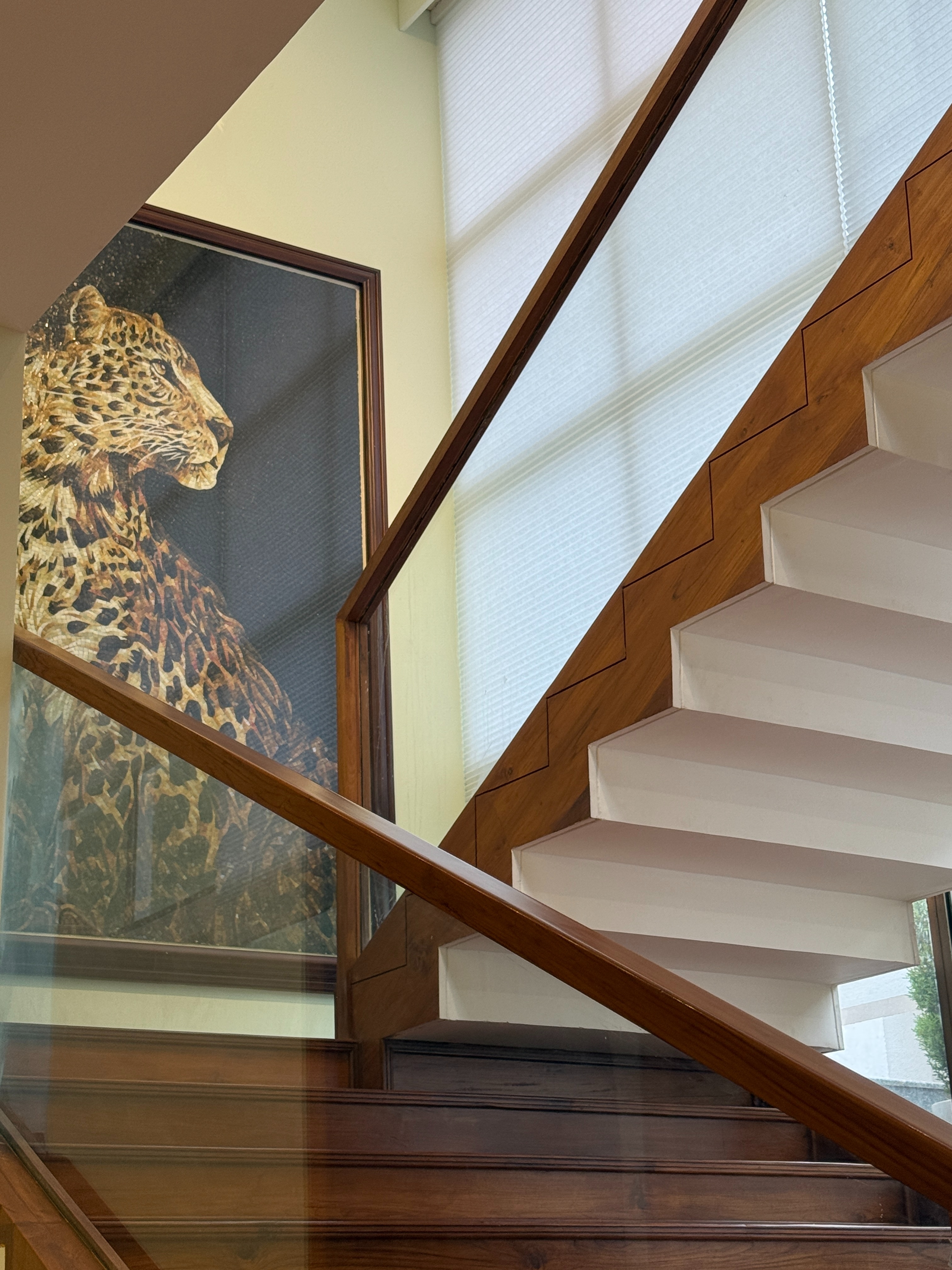 Elegant 2 BHK Flat, Mumbai